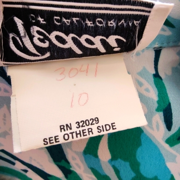 Vintage Floral Blouse / Teddi of CA / Shoulder Pads / Size 10 - Picture 6 of 7